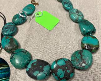 could be real stones on this one