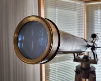Antique W & D Mogey telescope