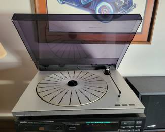 Bang & Olufsen turntable