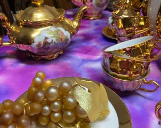 Vintage Bavaria 22k Gold Teapot, Coffee Pot, Cups/Saucers, Dessert Plates, Serving Plates. Made in Germany