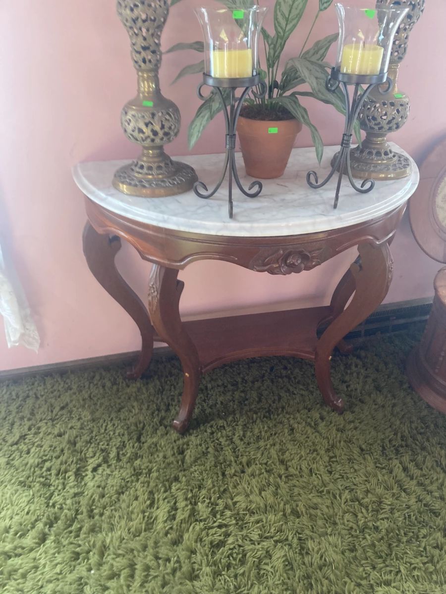 NICE PREXMAS SALE IN S KCMO in Kansas City, MO starts on 12/14/2023