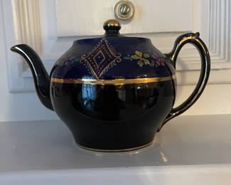 Elegant navy and gold teapot