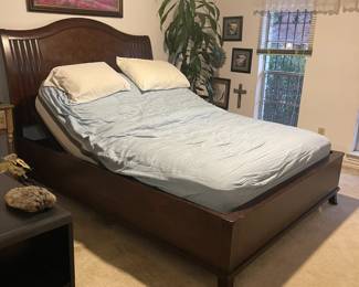 Beautyrest adjustable queen mattress 