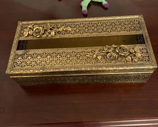 Golden tissue box holder
