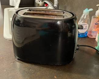 Two slice black toaster 