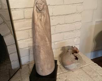 Austin Productions Inc 1982 Acoma sculpture mother and child Pueblo