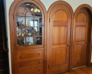 Arched Doorways, original molding! Built in china cabinet and butler's pantry.