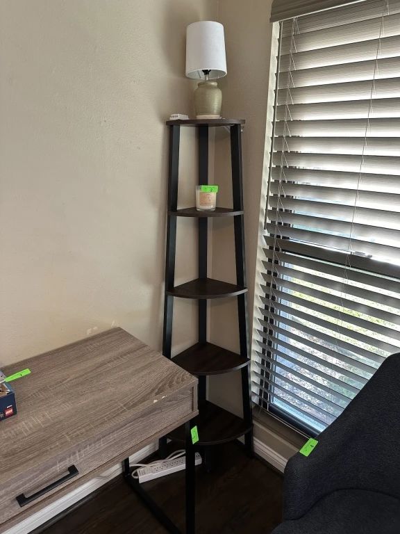 DALLAS M STREETS IN HOME PRISTINE HOME NEWER... starts on 12/9/2023