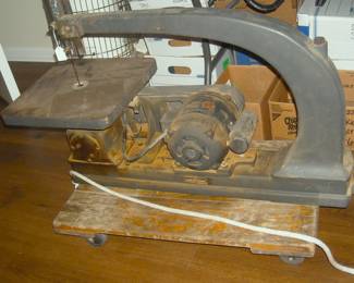 Atlas Band Saw - Oldie but a goody!