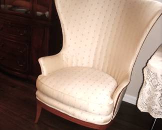 Charming  & comfortable oversized side chair.