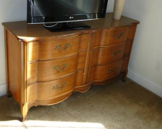 Serpentine Dresser