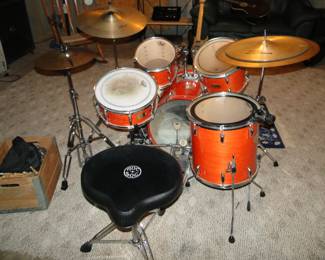 Pearl Drum Set