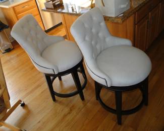 Counter Height Backed Stools