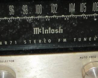 McIntosh FM Tuner MR71