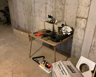 Nikon Microscope, tools