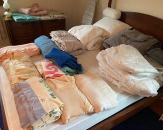 Blankets, linen. towels, sheets