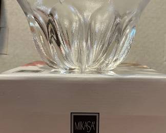 Mikasa Spring Court bowl