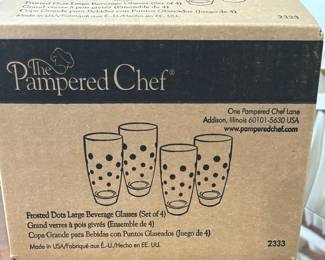 New Pampered Chef Frosted Dots Large Beverage Glasses