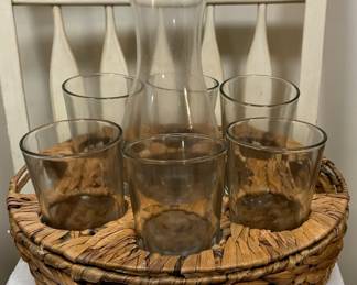 New serving tray with pitcher and 6 glasses
