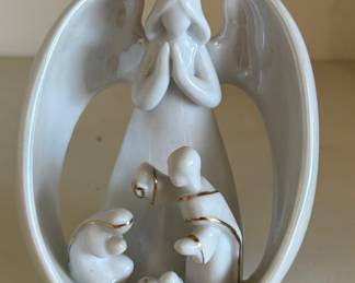Porcelain Angel Nativity Scene 