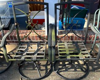Swivel outside metal chairs