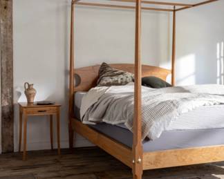 Moser Pencil Post bed (this photo is from the official maker sight)