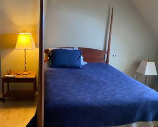 Beautiful four poster bed 