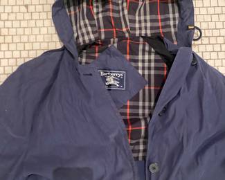 Women’s Burberry’s jacket 