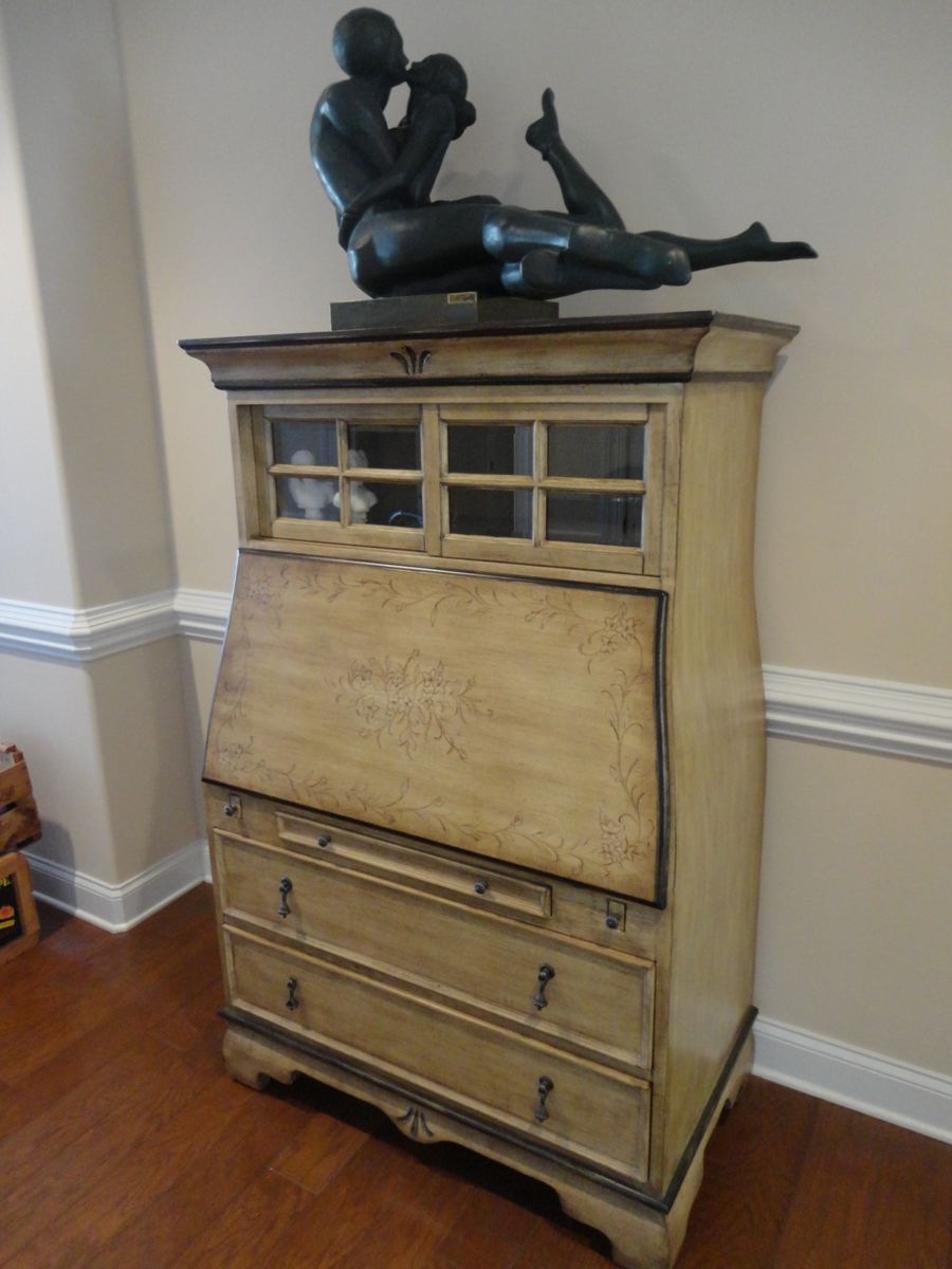 Desk W 38 x D 19 x H 60