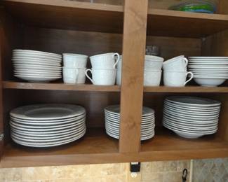 Mikasa English Countryside Dishes and accessories