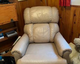 And here is photo 2 of 2 of the Lay-Z-Boy electric recliner lift chair.