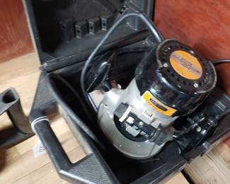 T22 - $20. Sears Router. 