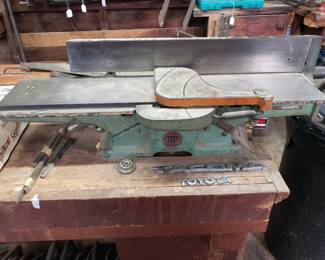 T20 - $125 - Delta Jointer 