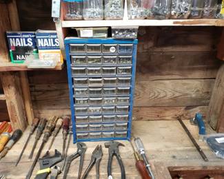 T102 - $40 - Hardware & Storage