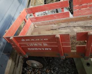 C20 - $40. Town and Country Radio Flyer Wagon. 