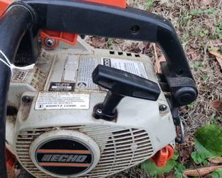 T28 - $90. Echo CS3000 16" Chainsaw (runs)