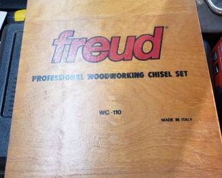 T49 - $75. Freud Chisel Set. 