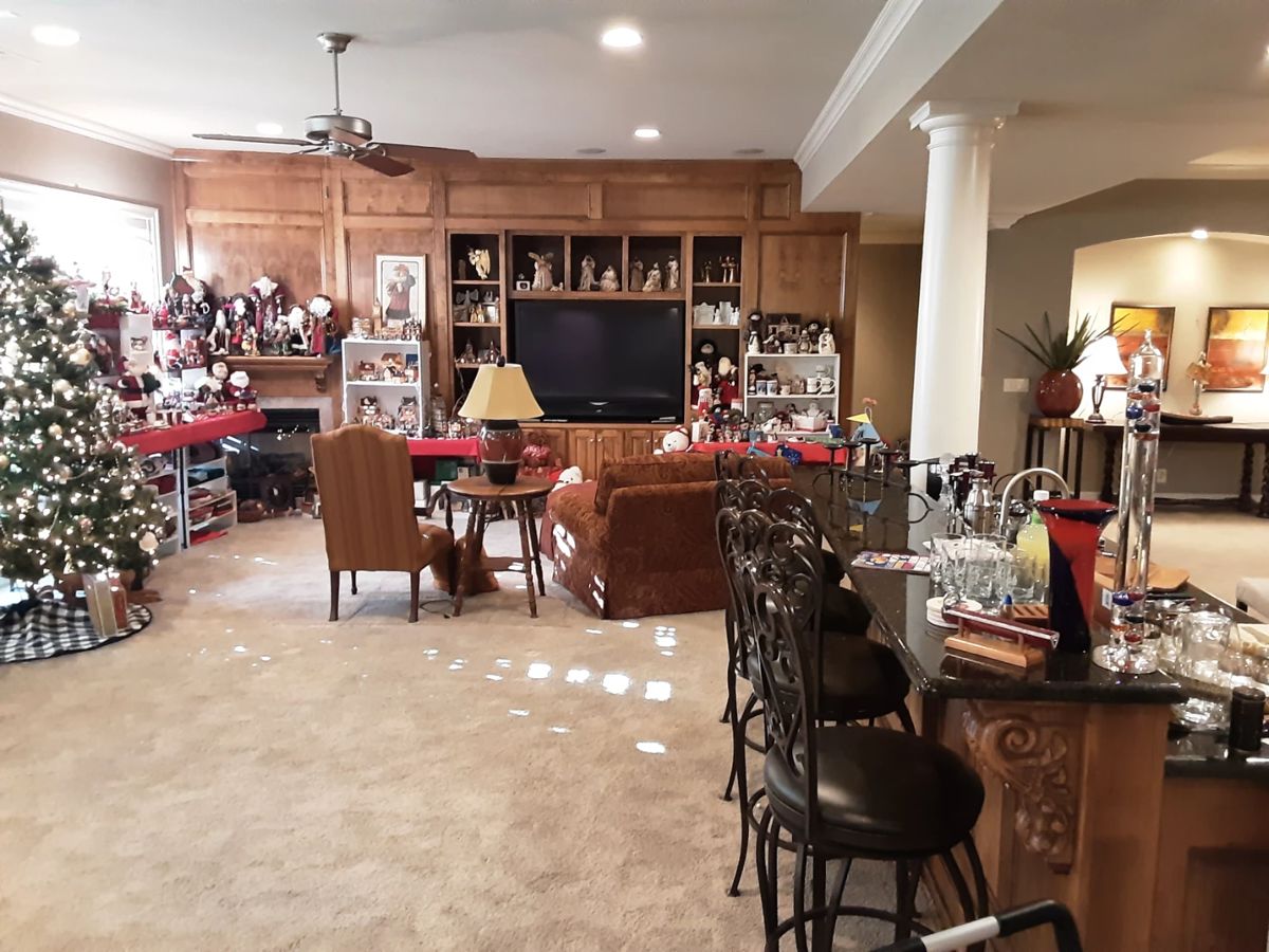 Magnificent Falcon Ridge, Lenexa Estate Sale... starts on 12/14/2023