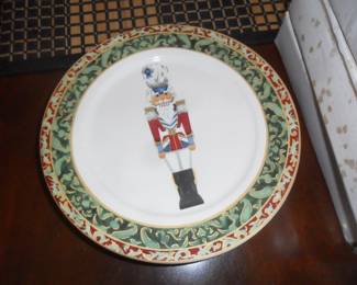 Soldier Luncheon plate with matching mug