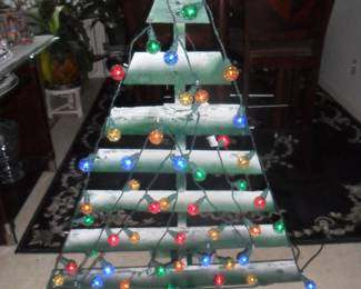 4 ft Green wood Christmas Tree with lights