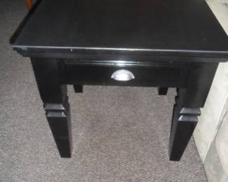 2 Matching black end tables and matching coffee table