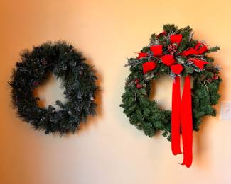 Christmas Decor | Two lovely wreaths ready for your front door.
