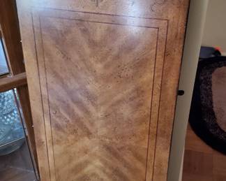 Broyhill Dining Set with Leaf