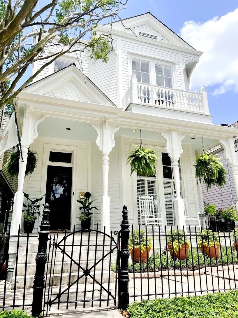 UPTOWN sidehaul tag sale! in New Orleans, LA starts on 12/16/2023