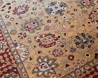 Nourison Nourmak Area Rug in gold, red and green BRAND NEW!  8x10