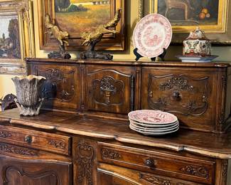 Simply gorgeous antiques and art!