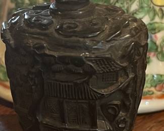 Antique Chinese carved amber Duff bottle. Circa 1800s