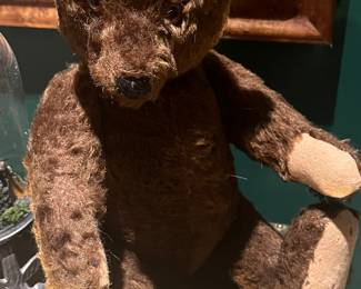 RARE fabulous condition antique STEIFF chocolate brown bear!  He is truly amazing…must have.