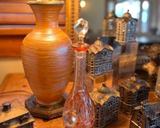 STEUBEN LAMP … signed 