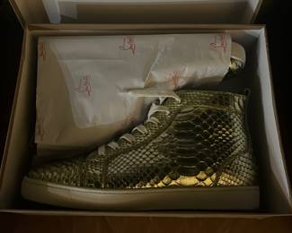 NEW IN BOX MEN’S LOUBOUTIN gold python high tops size 12
